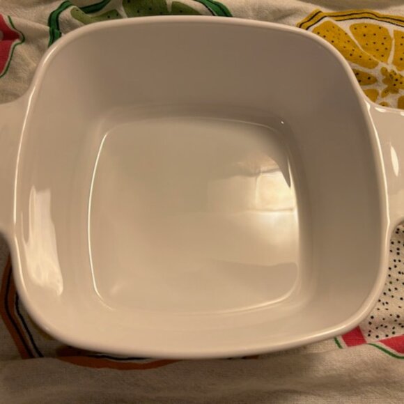 Set of 2 Vintage CORNING WARE Plain White Casserole Dishes, Oven-Safe, One Cover - Picture 5 of 7